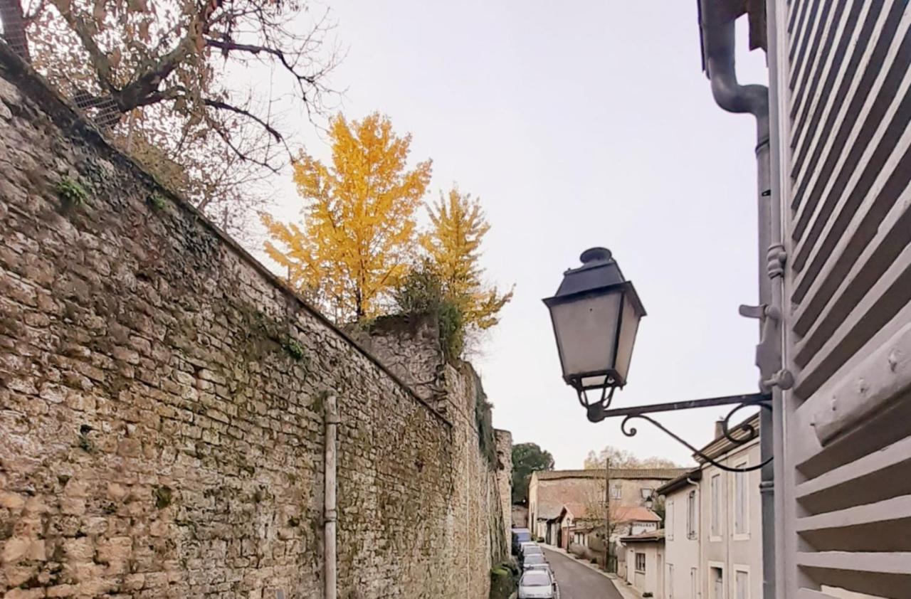 Logis Des Lugats, Gite De Charme La Réole Exterior foto